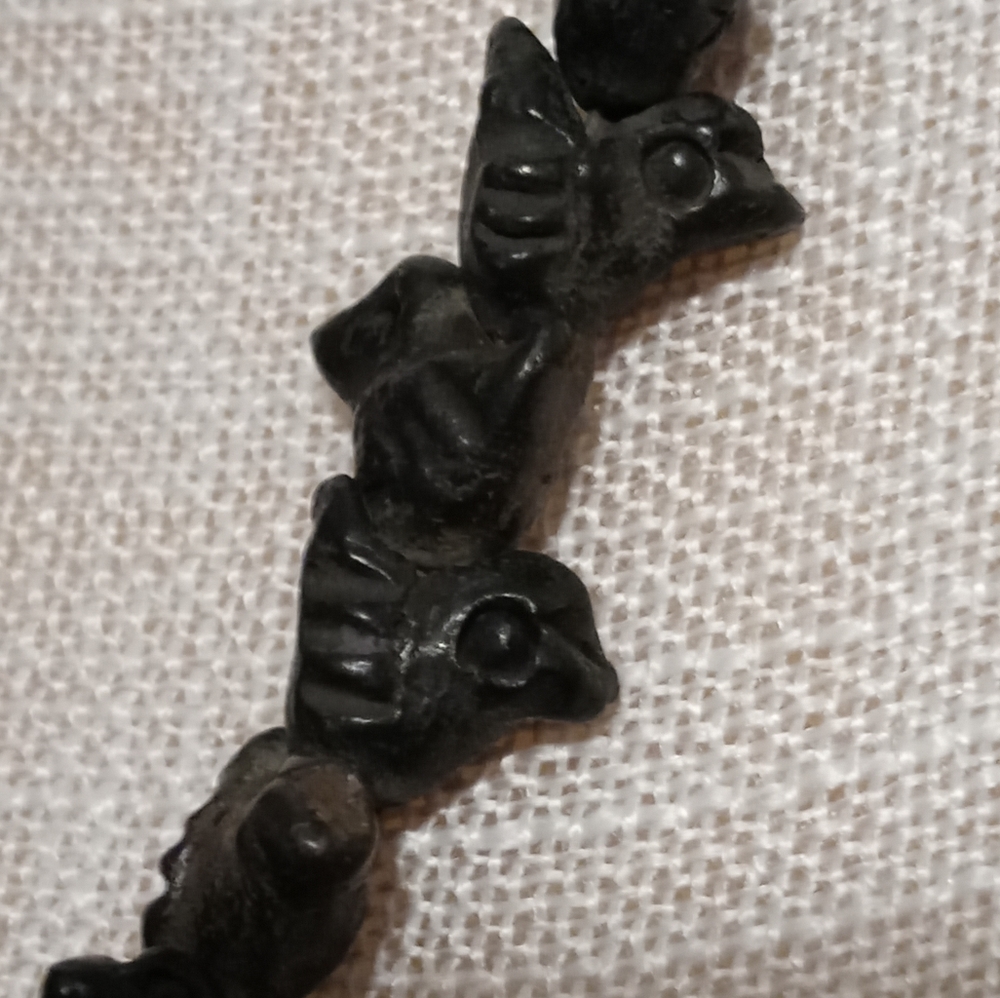 Carved Stone Birds Stone Beads Black